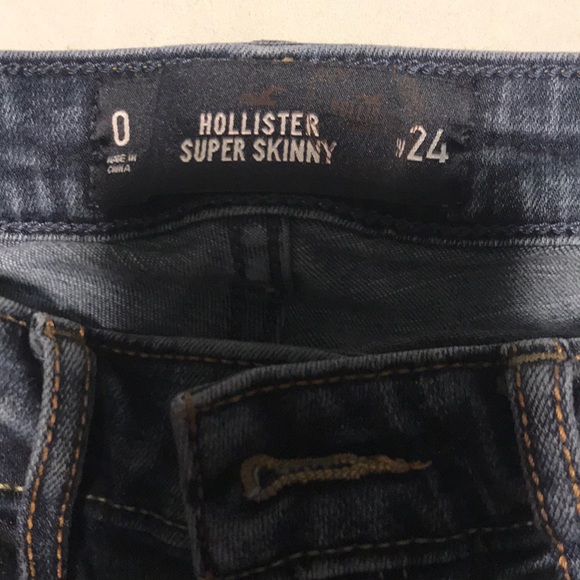 Jeans - Picture 2 of 3